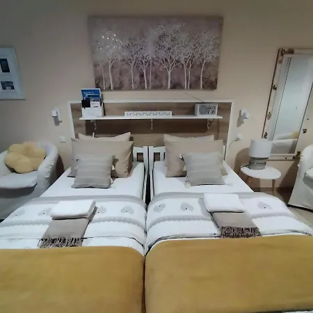 Appartement Entrance *