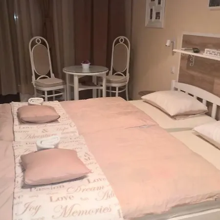 Entrance Apartment *